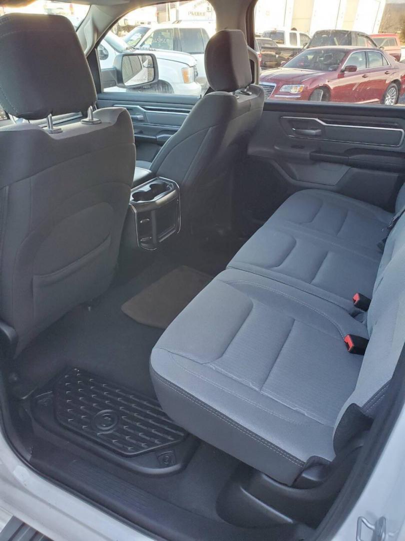 2019 White RAM 1500 (1C6SRFFT1KN) with an HEMI 5.7L V8 395hp 410ft. lbs. 5.7L V8 engine, located at 4845 Woodbury Pike, Roaring Springs, PA, (814) 317-5008, (814) 317-5008, 40.250935, -78.366959 - Photo#10