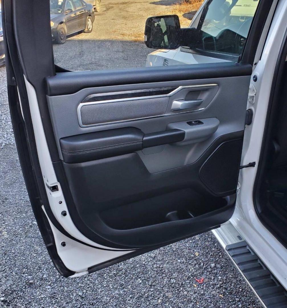 2019 White RAM 1500 (1C6SRFFT1KN) with an HEMI 5.7L V8 395hp 410ft. lbs. 5.7L V8 engine, located at 4845 Woodbury Pike, Roaring Springs, PA, (814) 317-5008, (814) 317-5008, 40.250935, -78.366959 - Photo#11