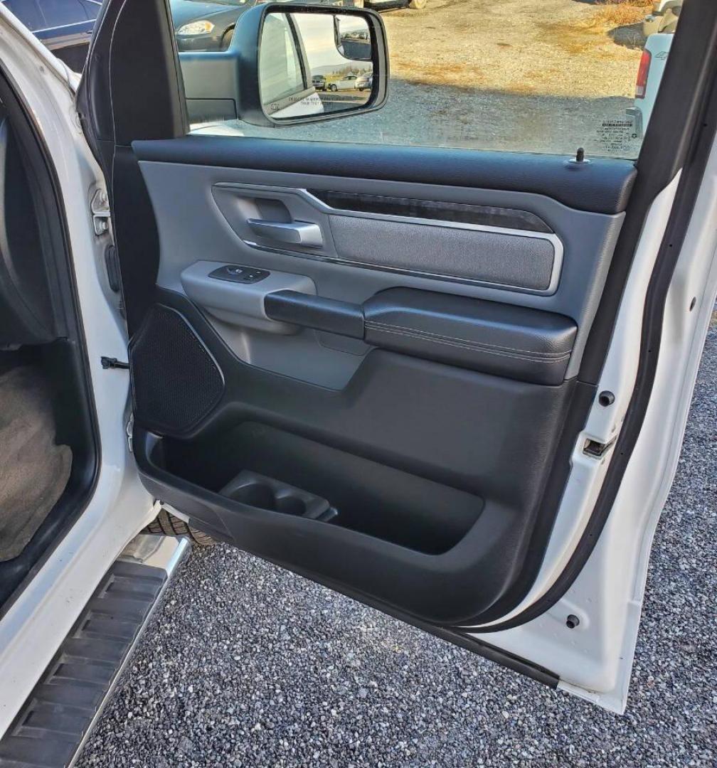 2019 White RAM 1500 (1C6SRFFT1KN) with an HEMI 5.7L V8 395hp 410ft. lbs. 5.7L V8 engine, located at 4845 Woodbury Pike, Roaring Springs, PA, (814) 317-5008, (814) 317-5008, 40.250935, -78.366959 - Photo#12