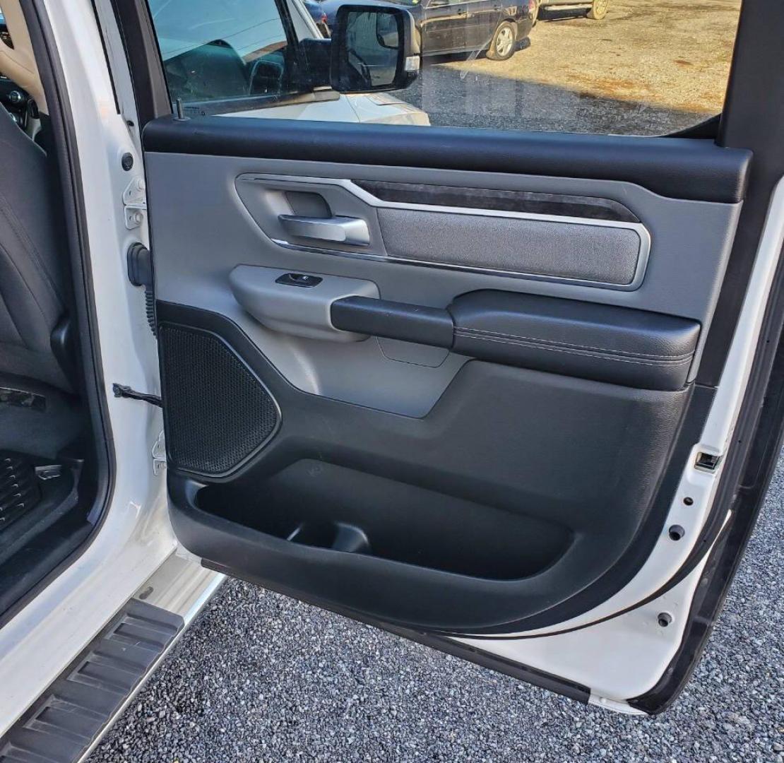 2019 White RAM 1500 (1C6SRFFT1KN) with an HEMI 5.7L V8 395hp 410ft. lbs. 5.7L V8 engine, located at 4845 Woodbury Pike, Roaring Springs, PA, (814) 317-5008, (814) 317-5008, 40.250935, -78.366959 - Photo#14