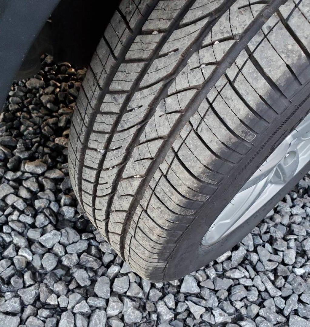 2017 Pewter Ford Explorer (1FM5K8D85HG) with an 3.5L V6 290hp 255ft. lbs. 3.5L V6 engine, located at 4845 Woodbury Pike, Roaring Springs, PA, (814) 317-5008, (814) 317-5008, 40.250935, -78.366959 - 2017 Ford Explorer XLT AWD Automatic 3.5L V6 128k Miles 1 owner vehicle! 3rd Row Seating, Rear Back-up Camera, Keypad Entry, Sync, Bluetooth, CD Player, Sirius XM Vehicle will come with new inspection and 3-month/3,000-mile warranty with the option to upgrade. If you have any questions or would like - Photo#7