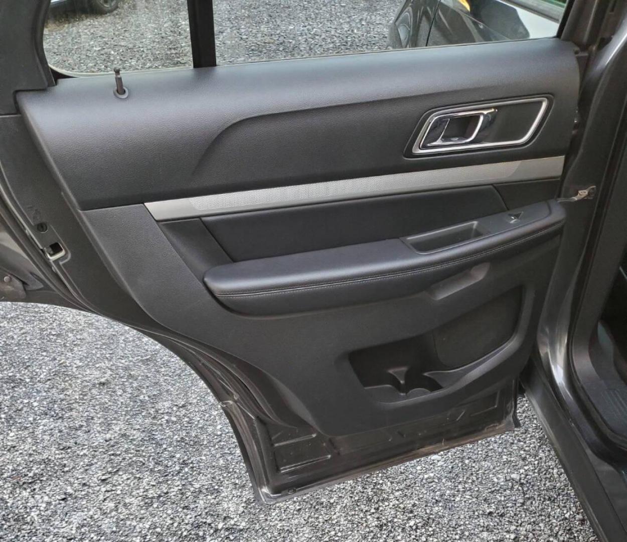 2017 Pewter Ford Explorer (1FM5K8D85HG) with an 3.5L V6 290hp 255ft. lbs. 3.5L V6 engine, located at 4845 Woodbury Pike, Roaring Springs, PA, (814) 317-5008, (814) 317-5008, 40.250935, -78.366959 - 2017 Ford Explorer XLT AWD Automatic 3.5L V6 128k Miles 1 owner vehicle! 3rd Row Seating, Rear Back-up Camera, Keypad Entry, Sync, Bluetooth, CD Player, Sirius XM Vehicle will come with new inspection and 3-month/3,000-mile warranty with the option to upgrade. If you have any questions or would like - Photo#12