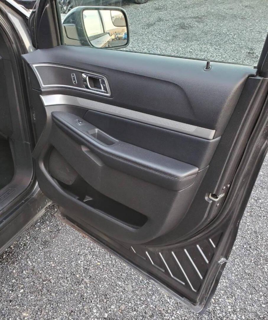 2017 Pewter Ford Explorer (1FM5K8D85HG) with an 3.5L V6 290hp 255ft. lbs. 3.5L V6 engine, located at 4845 Woodbury Pike, Roaring Springs, PA, (814) 317-5008, (814) 317-5008, 40.250935, -78.366959 - 2017 Ford Explorer XLT AWD Automatic 3.5L V6 128k Miles 1 owner vehicle! 3rd Row Seating, Rear Back-up Camera, Keypad Entry, Sync, Bluetooth, CD Player, Sirius XM Vehicle will come with new inspection and 3-month/3,000-mile warranty with the option to upgrade. If you have any questions or would like - Photo#15