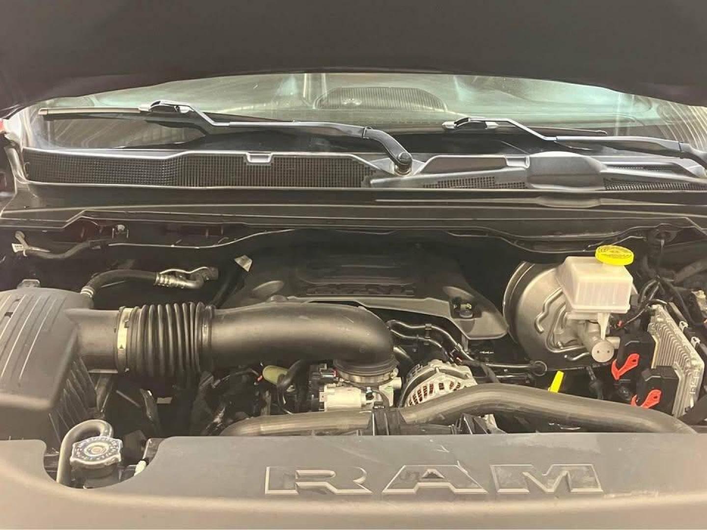 2022 Burgundy RAM 1500 (1C6SRFBT1NN) with an HEMI 5.7L V8 395hp 410ft. lbs. 5.7L V8 engine, located at 4845 Woodbury Pike, Roaring Springs, PA, (814) 317-5008, (814) 317-5008, 40.250935, -78.366959 - Photo#5