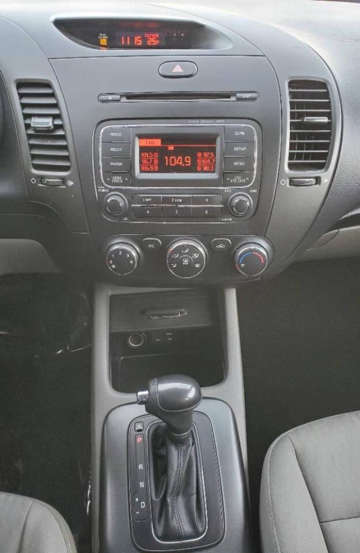 2016 Silver Kia Forte (KNAFK4A6XG5) with an 1.8L I4 145hp 130ft. lbs. 1.8L I4 engine, located at 4845 Woodbury Pike, Roaring Springs, PA, (814) 317-5008, (814) 317-5008, 40.250935, -78.366959 - **Sale Pending** 2016 Kia Forte LX 1.8L I4 FWD Automatic 6-speed 76k Miles A/c, Keyless Entry, Sirius XM, Bluetooth, CD Player Rust-free Southern Vehicle! New Inspection Vehicle will come with a 3 month/3,000-mile warranty with the option to upgrade. If you have any questions or to schedule a test - Photo#16