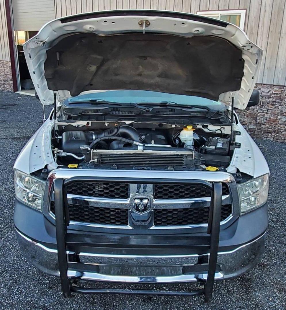 2015 White RAM 1500 (1C6RR7FTXFS) with an 5.7L V8 5.7L V8 engine, located at 4845 Woodbury Pike, Roaring Springs, PA, (814) 317-5008, (814) 317-5008, 40.250935, -78.366959 - 2015 RAM 1500 Tradesman Hemi Quad Cab 4x4 5.7L V8 Automatic 262k Miles This truck has a brand-new crate engine motor that comes with a 2 yr/100,000-mile warranty. A/c, Power Windows and Locks, Cruise Control, Bed Cover. Very clean Southern truck! New Inspection. Truck itself will come with a 3-month - Photo#4