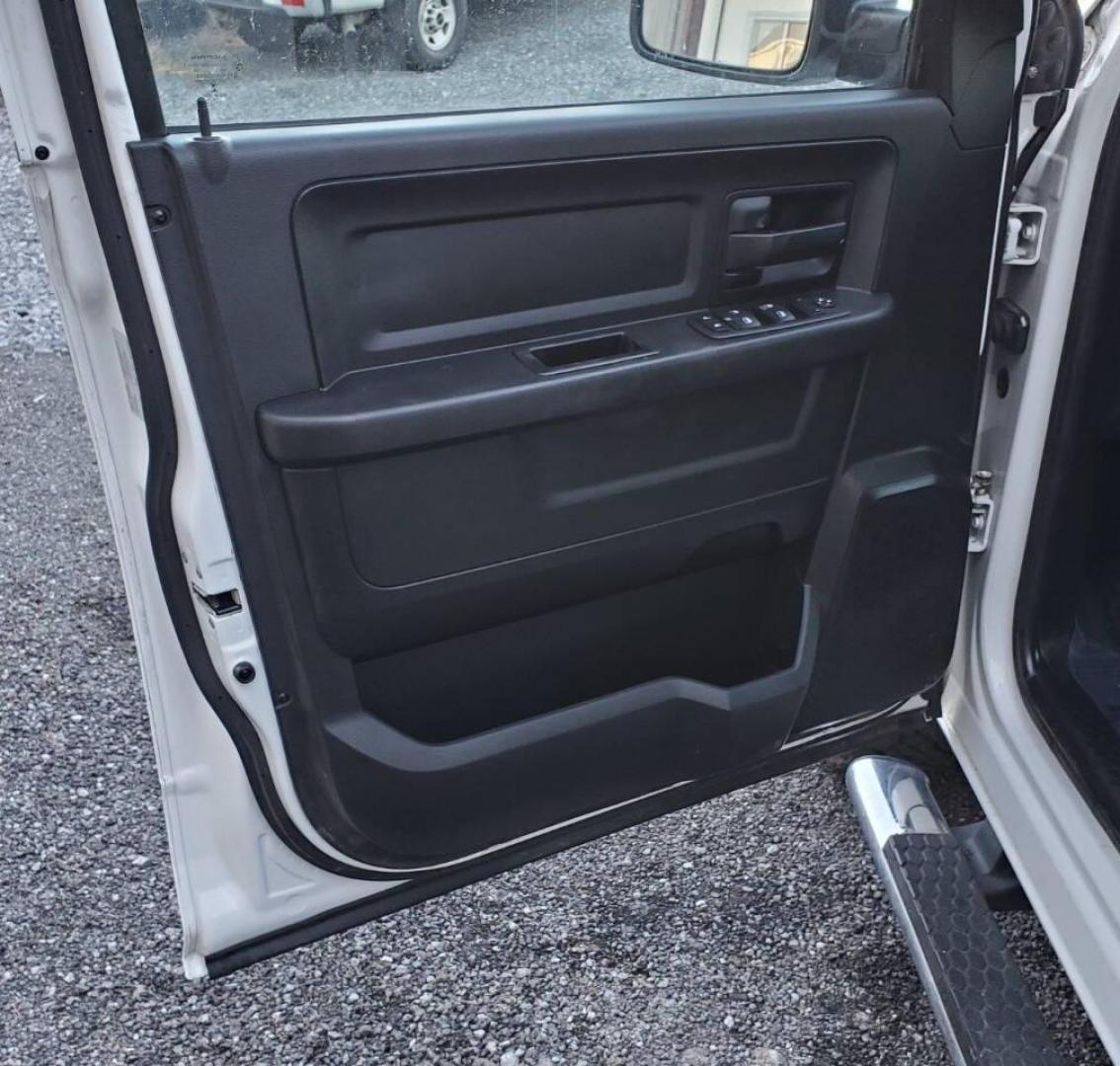 2015 White RAM 1500 (1C6RR7FTXFS) with an 5.7L V8 5.7L V8 engine, located at 4845 Woodbury Pike, Roaring Springs, PA, (814) 317-5008, (814) 317-5008, 40.250935, -78.366959 - 2015 RAM 1500 Tradesman Hemi Quad Cab 4x4 5.7L V8 Automatic 262k Miles This truck has a brand-new crate engine motor that comes with a 2 yr/100,000-mile warranty. A/c, Power Windows and Locks, Cruise Control, Bed Cover. Very clean Southern truck! New Inspection. Truck itself will come with a 3-month - Photo#8