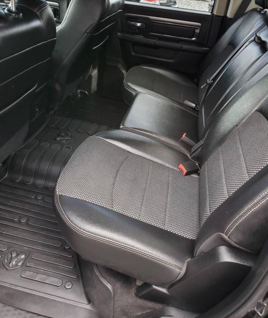 2016 Black RAM 1500 (1C6RR7MTXGS) with an HEMI 5.7L V8 395hp 410ft. lbs. 5.7L V8 engine, located at 4845 Woodbury Pike, Roaring Springs, PA, (814) 317-5008, (814) 317-5008, 40.250935, -78.366959 - Photo#10