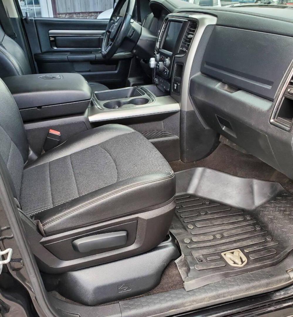 2016 Black RAM 1500 (1C6RR7MTXGS) with an HEMI 5.7L V8 395hp 410ft. lbs. 5.7L V8 engine, located at 4845 Woodbury Pike, Roaring Springs, PA, (814) 317-5008, (814) 317-5008, 40.250935, -78.366959 - Photo#12