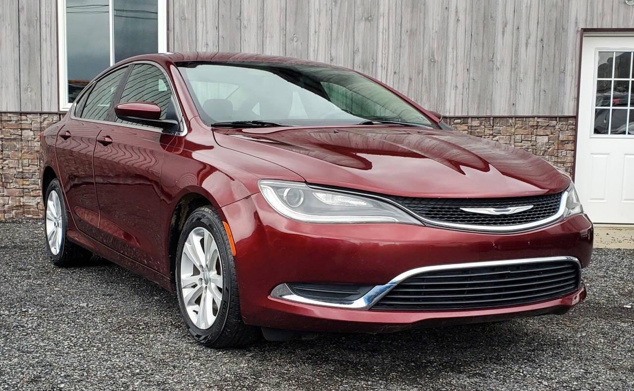 Chrysler 200 Limited Sedan FWD