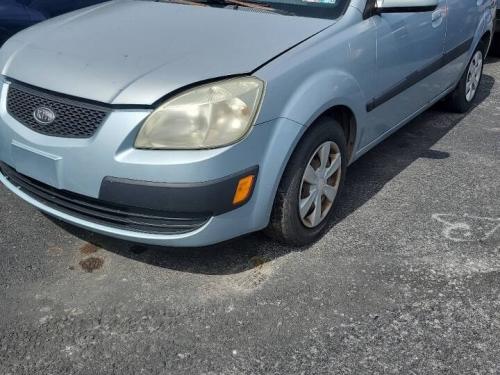 2006 Kia Rio 