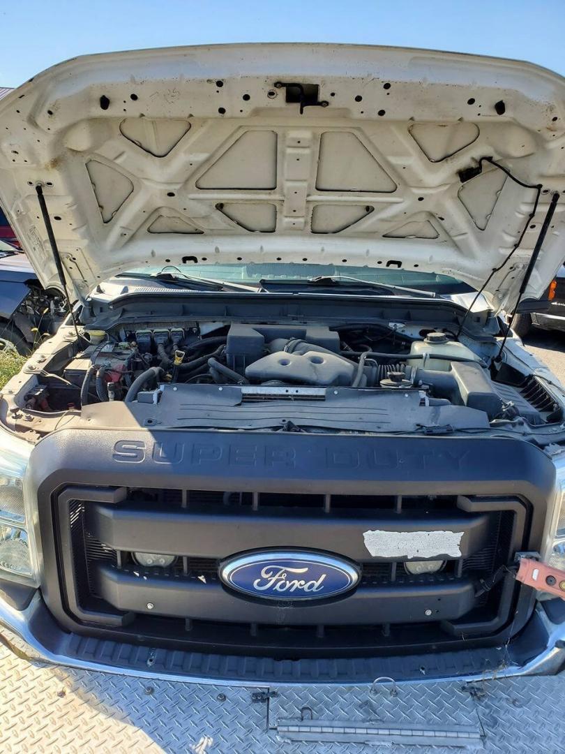 2011 Oxford White Ford F-350 Super Duty (1FDBF3A67BE) with an 6.2L Flex Fuel V8 385hp 405ft. lbs. 6.2L V8 engine, located at 4845 Woodbury Pike, Roaring Springs, PA, (814) 317-5008, (814) 317-5008, 40.250935, -78.366959 - 2011 Ford F-350 Super Duty 6.2L V8 4x2 310k miles Utility Bed, Like New Tires This is a one owner, well maintained CSX Railroad from South Carolina. If you have any questions or to schedule a test drive, please call 814-317-5008- Photo#1